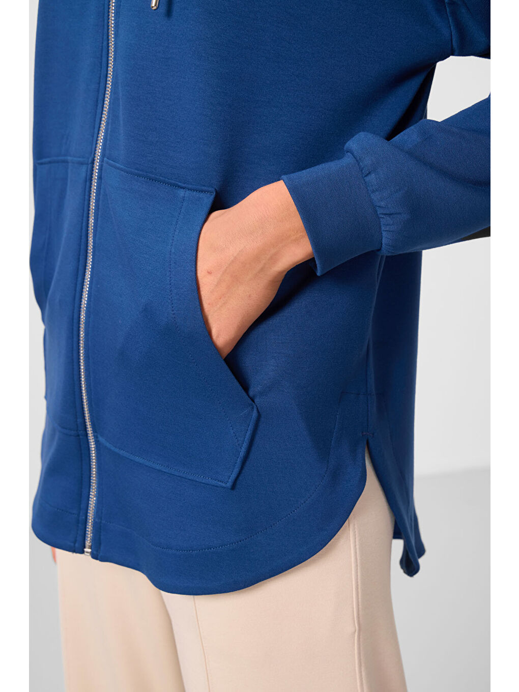 Mavi Parlament Yumuşak Dokulu Kapüşonlu Oversize Kadın Tunik Sweatshirt   97302-2