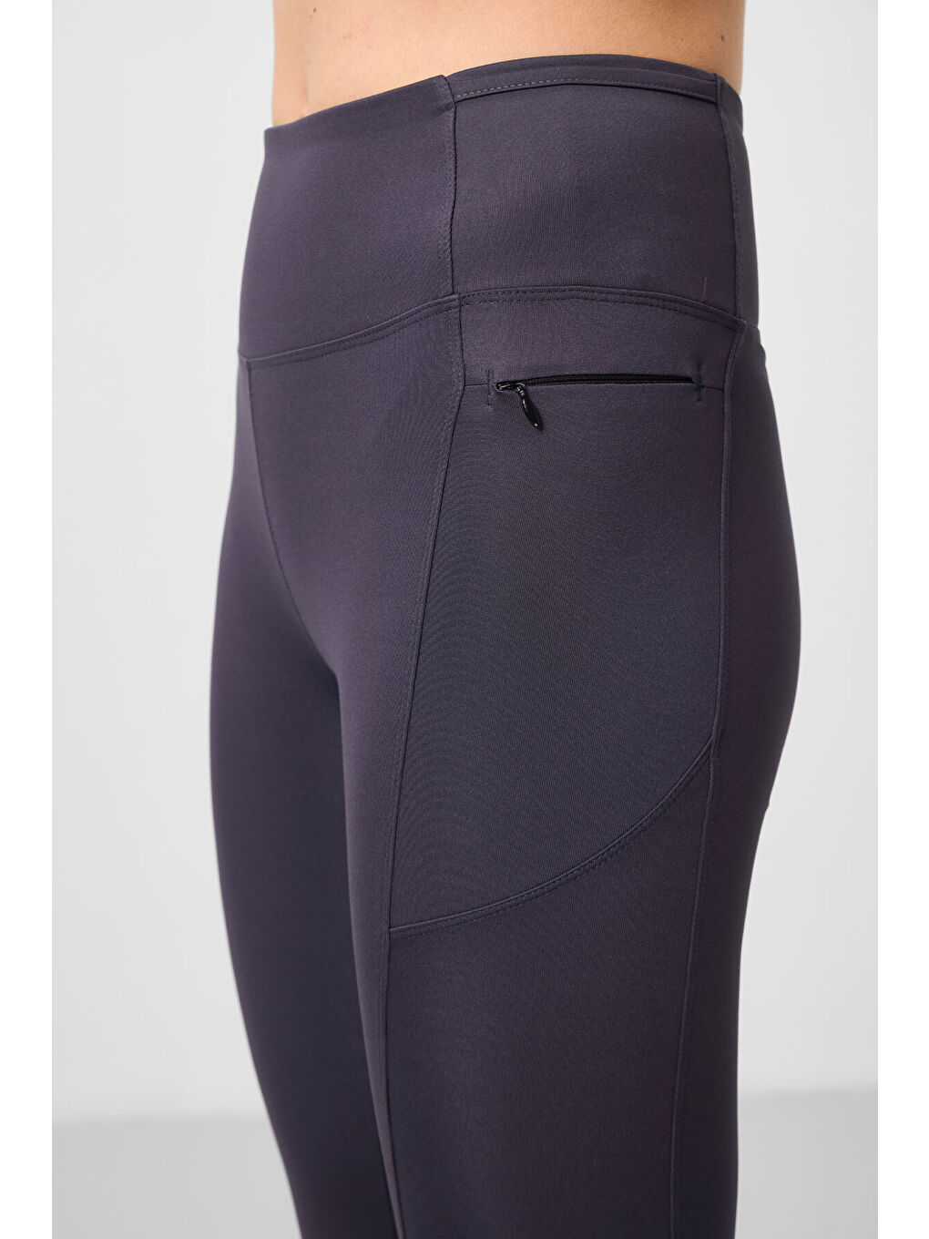 Antrasit Polyester Esnek Standart Fit Performans Kadın Tayt - 94667-4