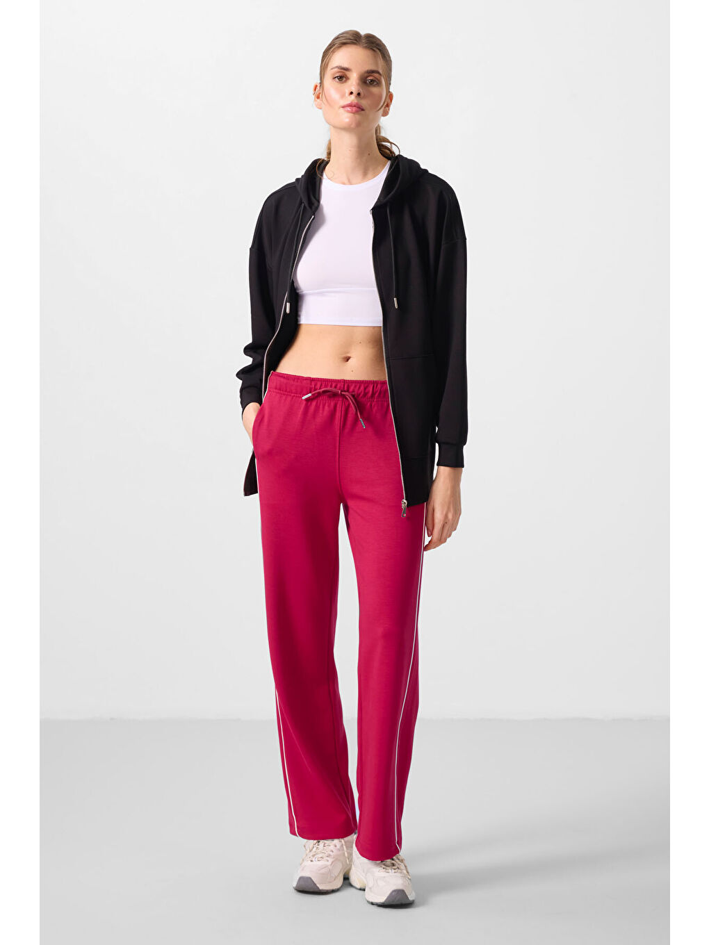 Viva Kırmızı Yumuşak Dokulu Yan Panel Detaylı Geniş Paça Kadın Palazzo Pantolon - 94669