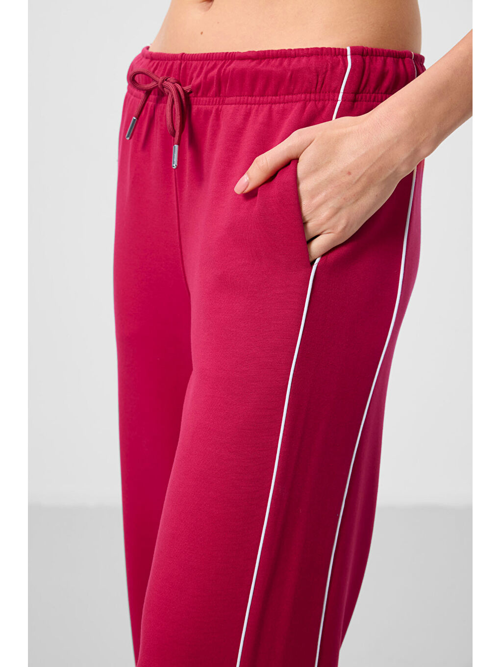 Viva Kırmızı Yumuşak Dokulu Yan Panel Detaylı Geniş Paça Kadın Palazzo Pantolon - 94669-2