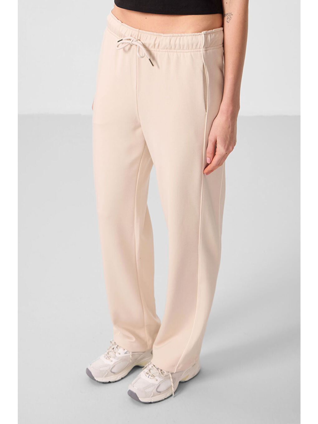 Bej Yumuşak Dokulu Yan Panel Detaylı Geniş Paça Kadın Palazzo Pantolon - 94669-4