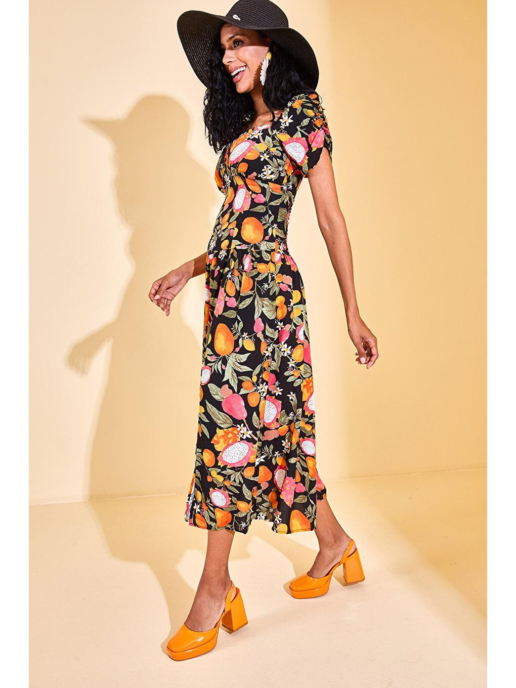 Siyah Kalp Yaka Desenli Elbise 3KXK6-46681-02-2