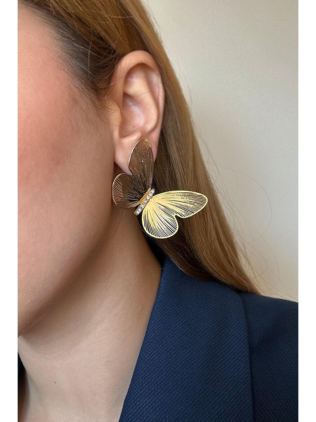 Sarı Metamorfoz Gold Kelebek Asimetrik Küpe-8