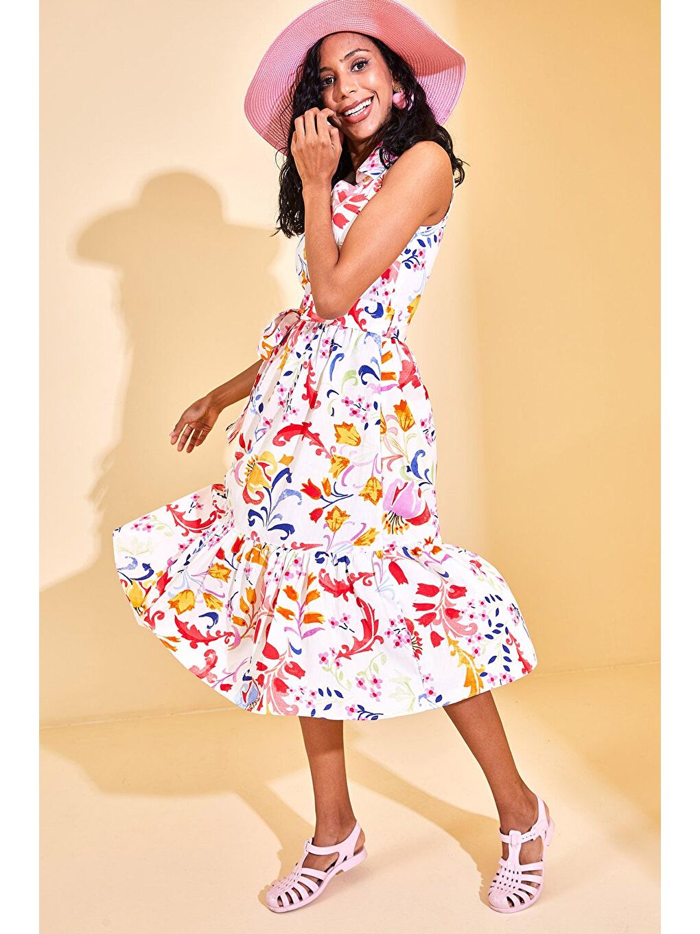 Beyaz Polo Yaka Çiçek Desenli Elbise 3KXK6-46679-01-4