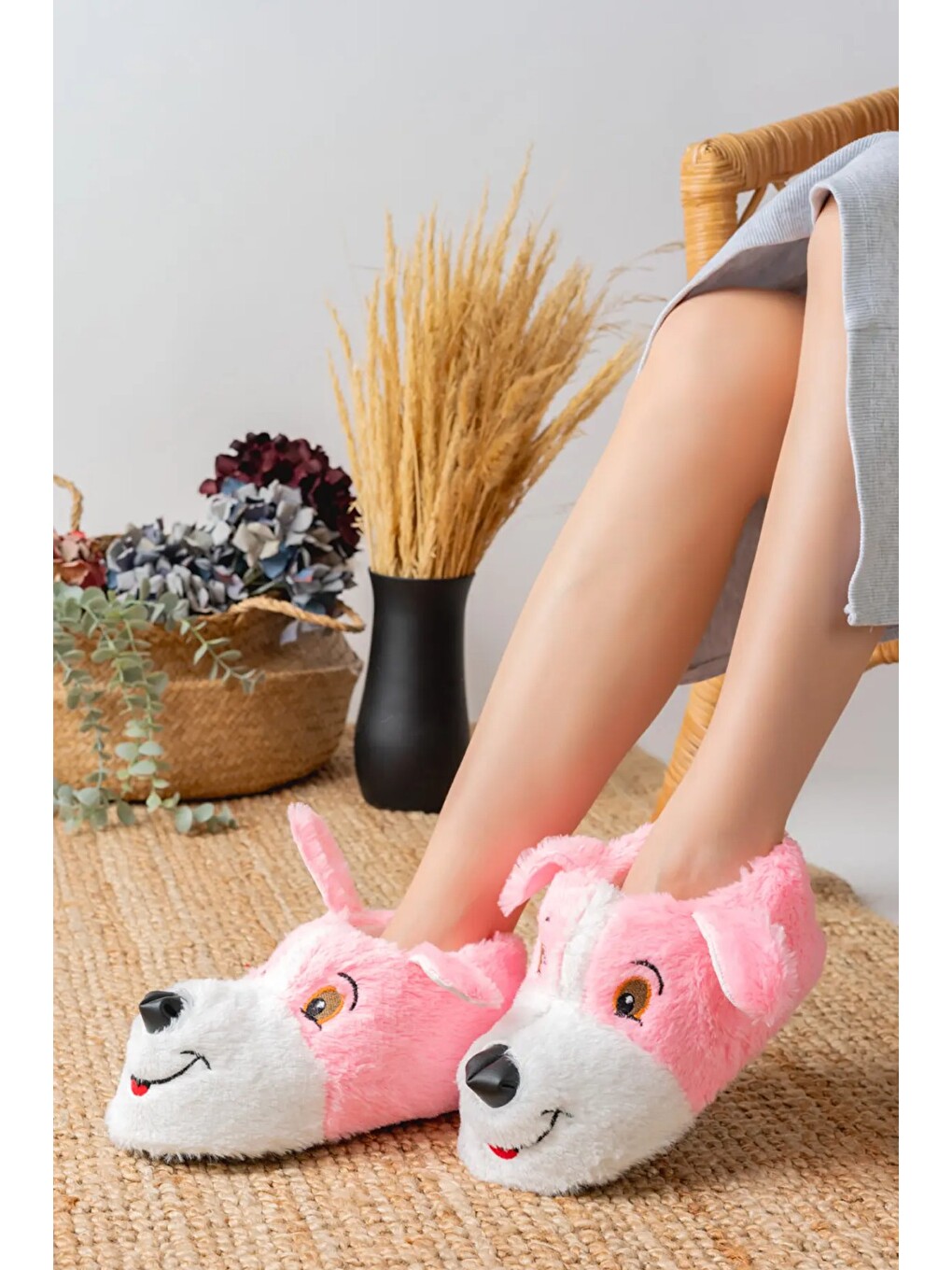 Pembe Köpek Figürlü Pudra Pelüş Panduf Ev Pandufu-1