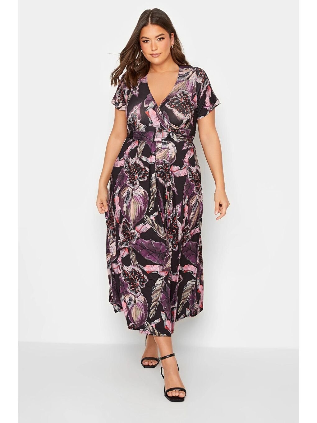 Siyah Büyük Beden V Yaka Desenli Kuşaklı Elastanlı Yarım Kol Anvelop Elbise 301989