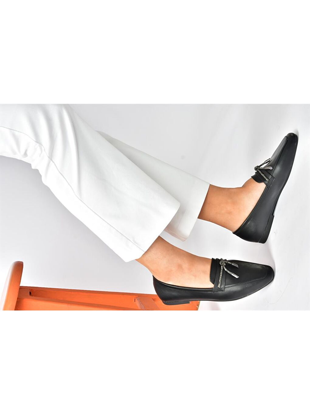 Siyah Taşlı Günlük Kadın Babet P820840009-2