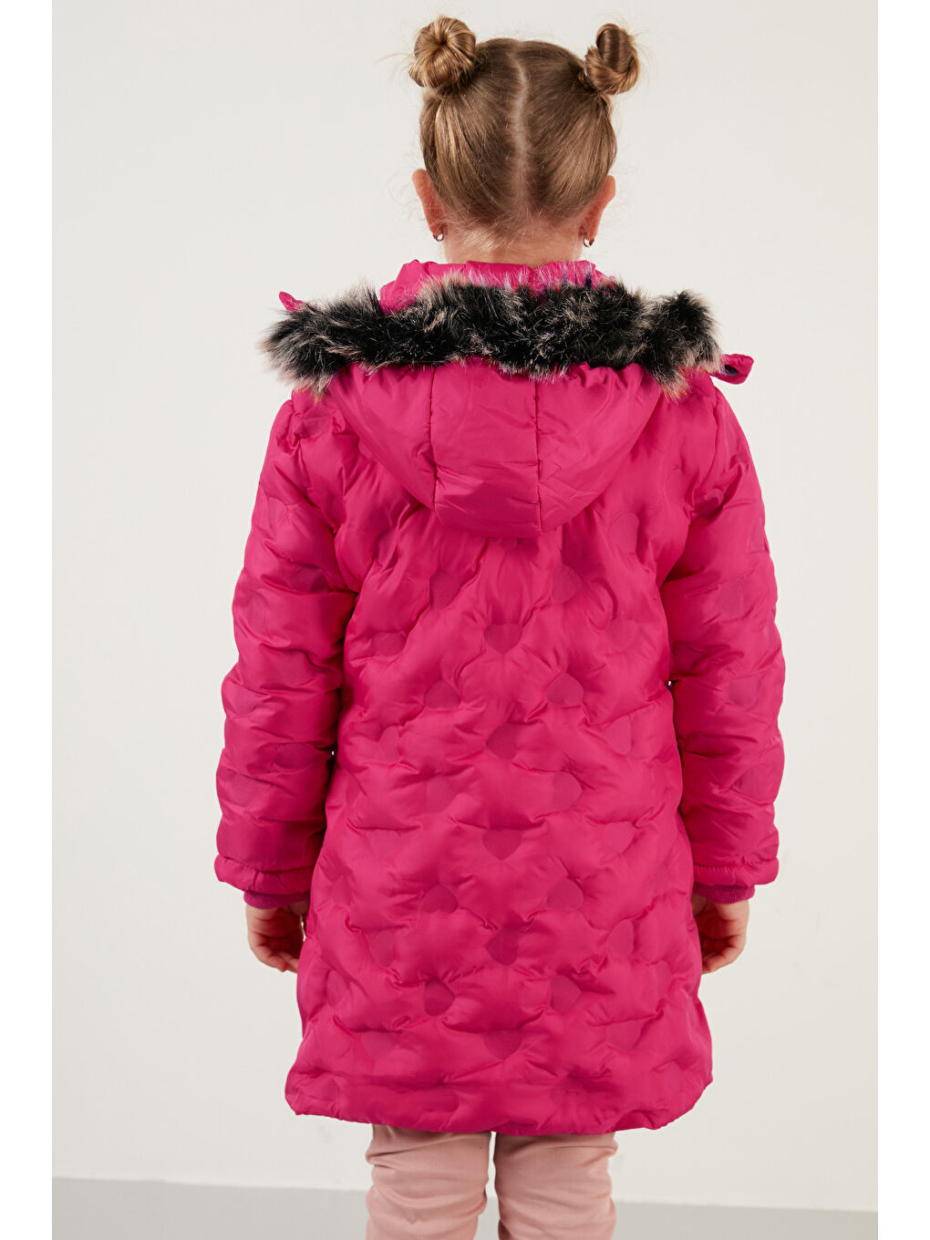 Fuşya Yakası Suni Kürklü Çıkarılabilir Kapüşonlu Pelüş Astarlı Kışlık Uzun Kız Çocuk 5760003-6