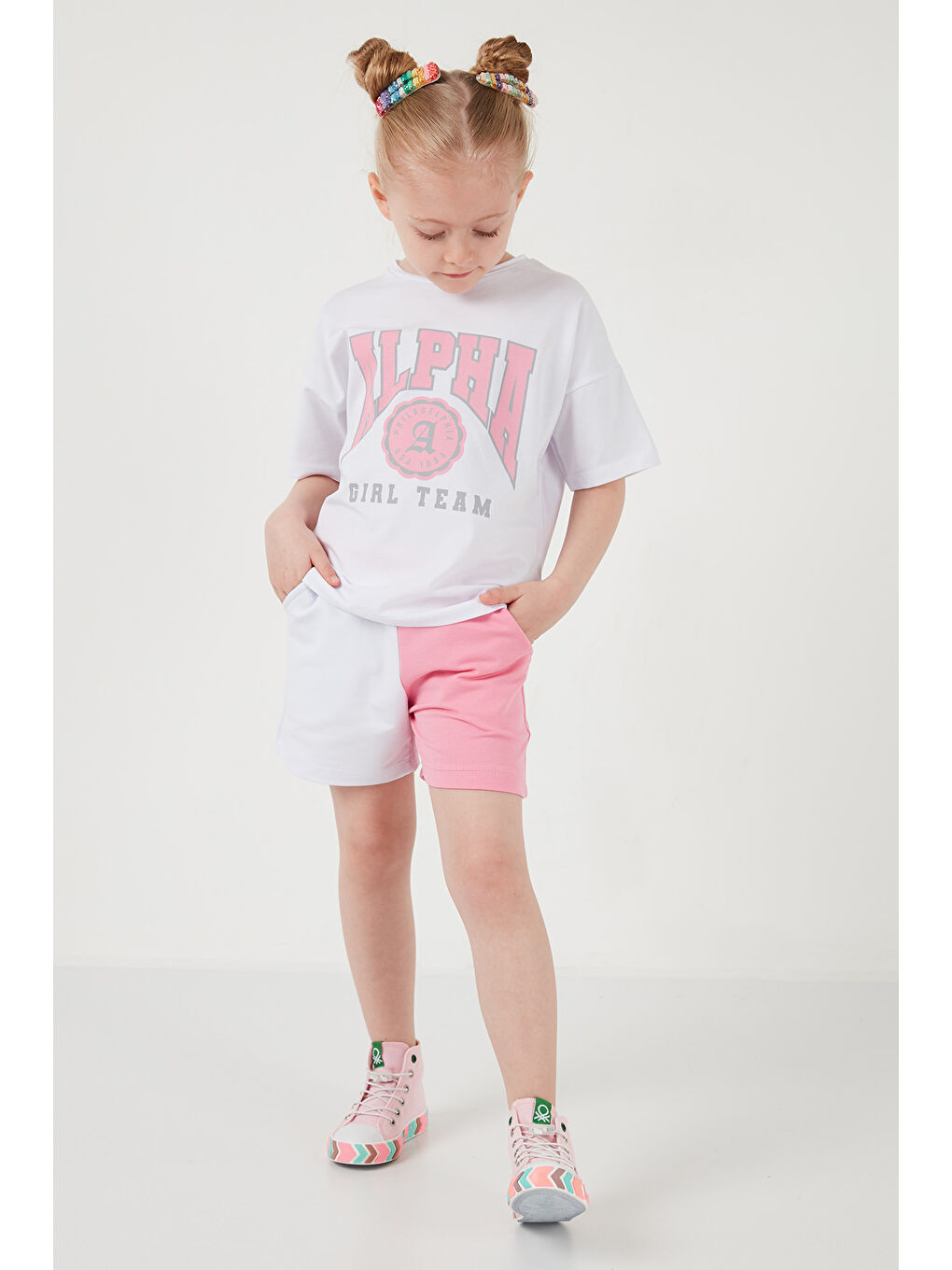Beyaz Pamuklu Baskılı Bisiklet Yaka Şortlu Alt-Üst Kız Çocuk Takım 6212006-7