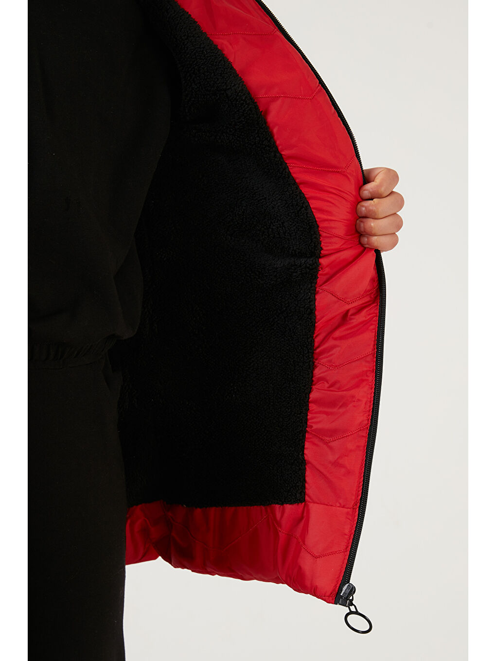 Kırmızı Pelüş Astarlı Yakası Suni Kürklü Çıkarılabilir Kapüşonlu Kışlık Kız Çocuk Mont 5766041-5