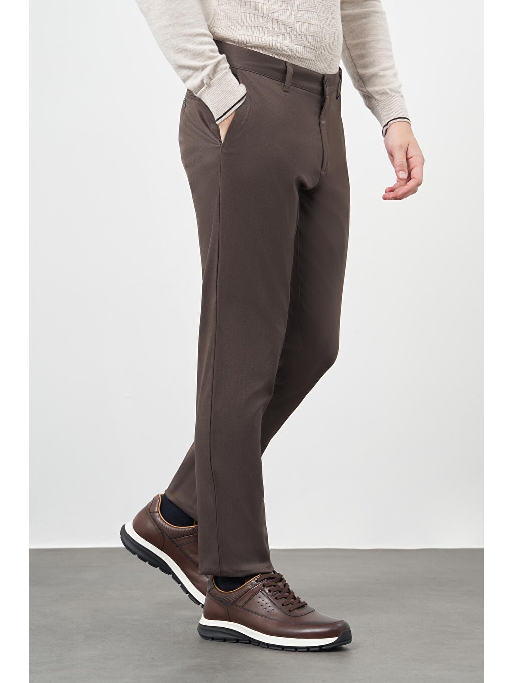 Kahverengi Koyu Camel Pamuklu Yandan Cepli Casual Comfort Fit Chino Pantolon 1003245164-2