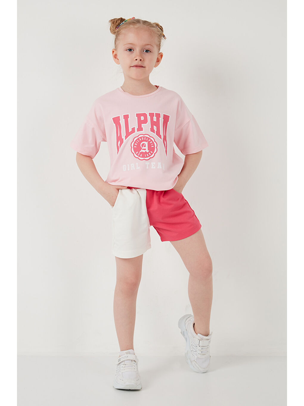 Pembe Pamuklu Baskılı Bisiklet Yaka Şortlu Alt-Üst Kız Çocuk Takım 6212006-6