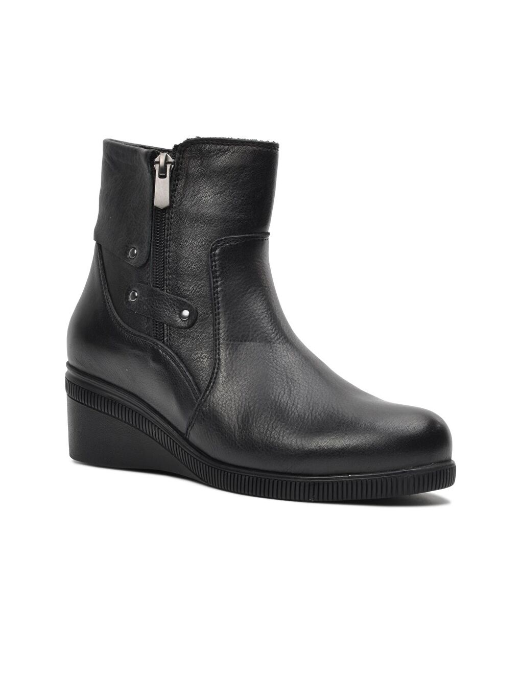 Siyah Fermuarlı Hakiki Deri Kadın Bot 8611-2