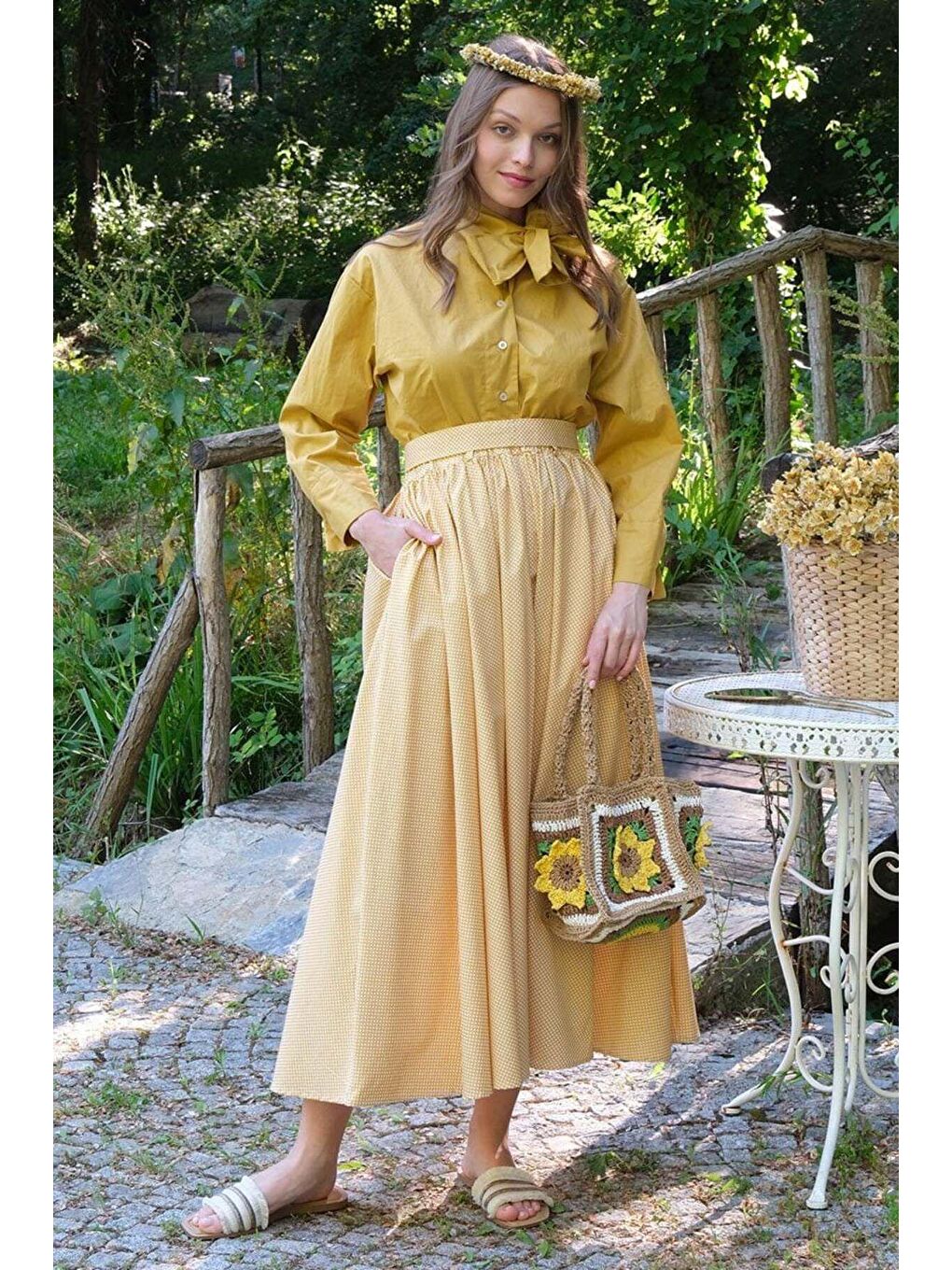 Sarı Hardal Yakası Fiyonklu Gömlek-3