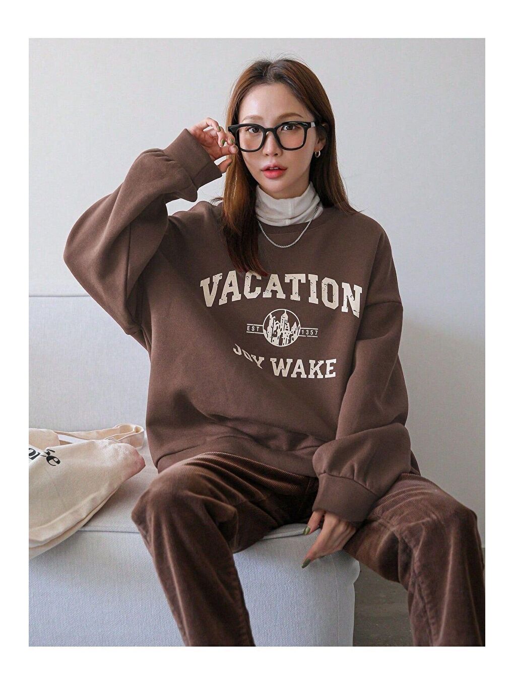 Trendseninle Kahverengi Kadın KAHVERENGİ Vacation Joy Wake Baskılı Oversize Bisiklet Yaka Sweatshirt