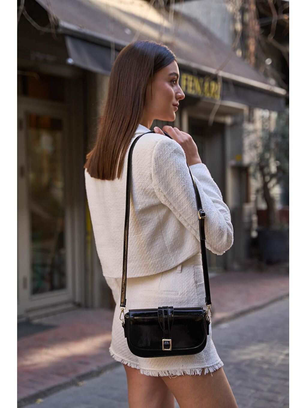 Alina Tokalı Çapraz Askılı Kadın Çanta - Siyah Rugan-3