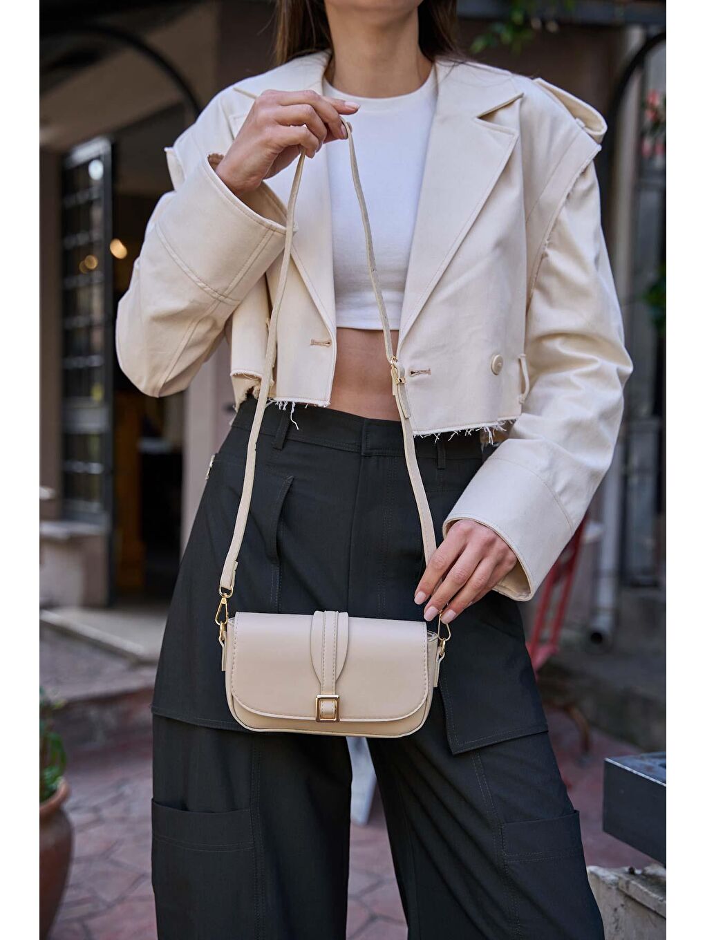 Ekru Alina Tokalı Çapraz Askılı Kadın Çanta - Krem-2