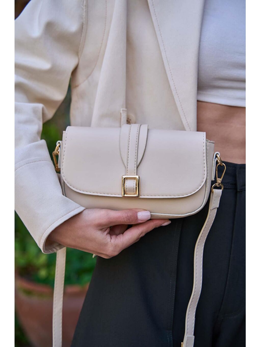 Ekru Alina Tokalı Çapraz Askılı Kadın Çanta - Krem-3