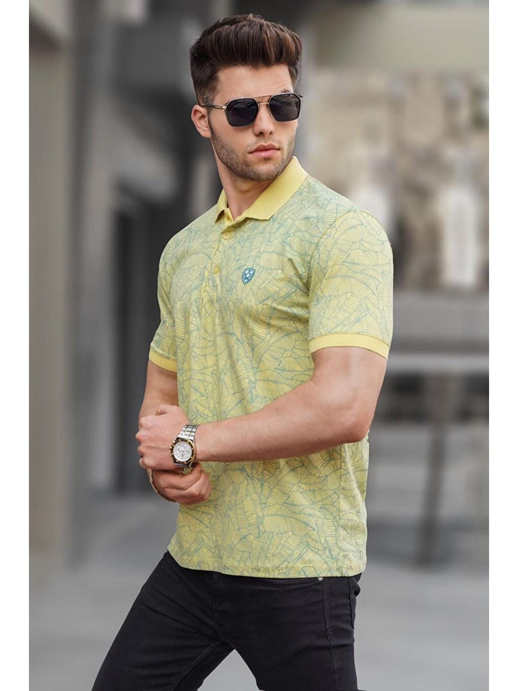 Sarı Desenli Polo Yaka Tişört 5876