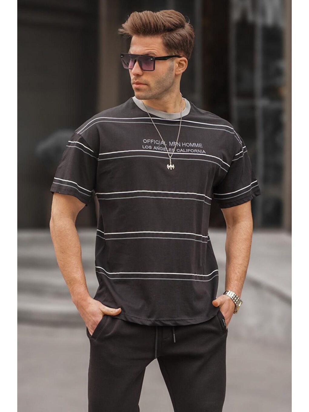 Bisiklet Yaka Siyah Çizgili Regular Fit Erkek Tişört 6063