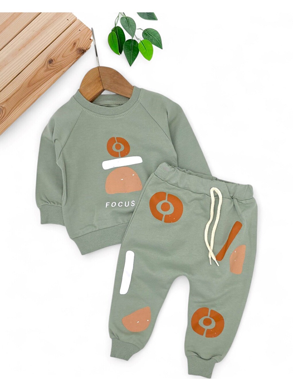 Yeşil Erkek Bebek Mevsimlik Focus Baskılı Sweatshirt Ve Altlı 6-9-12-18-24 Ay Bebek Takımı-1