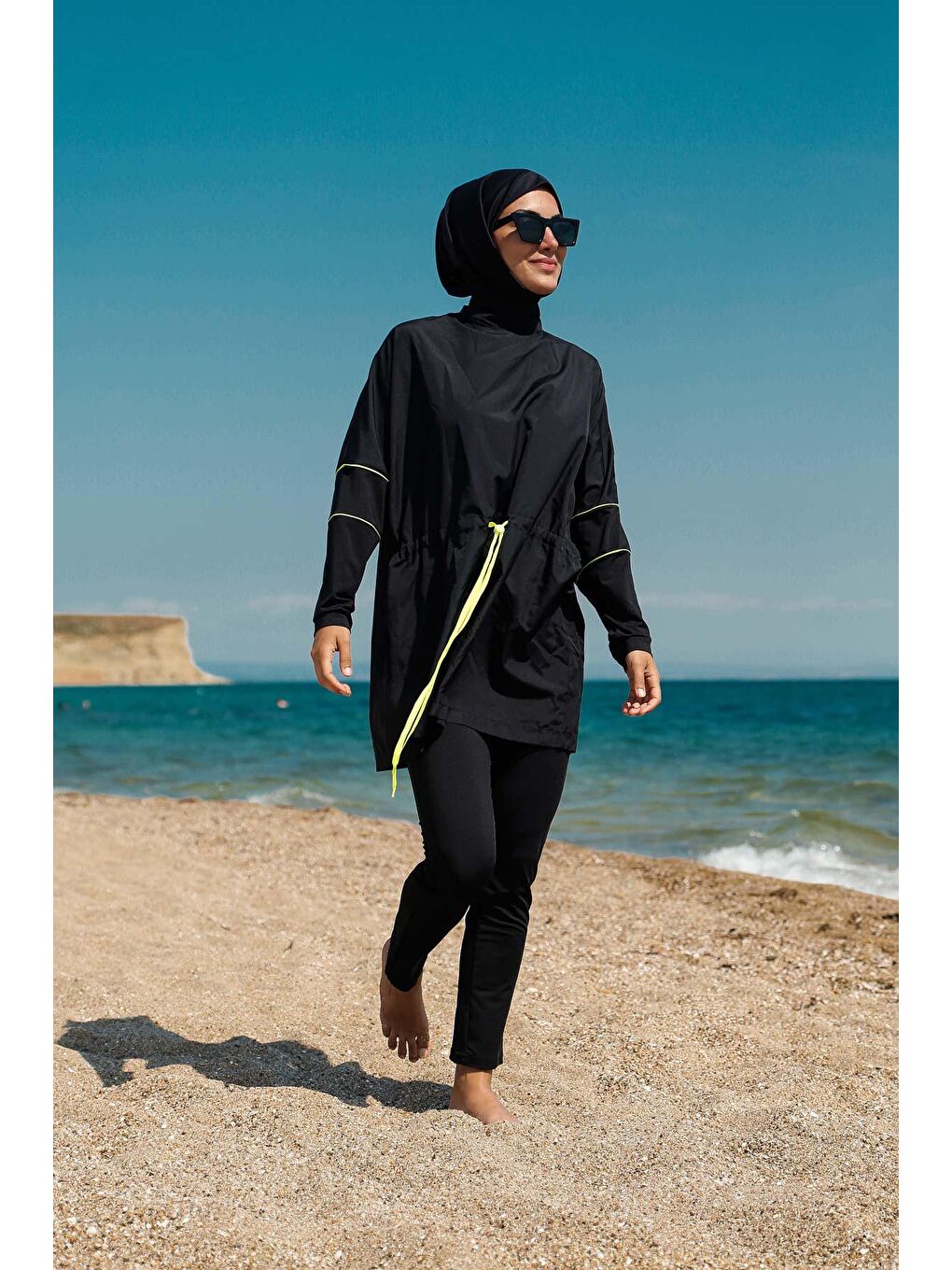 Siyah Tam Kapalı Tesettür Mayo M2272-2