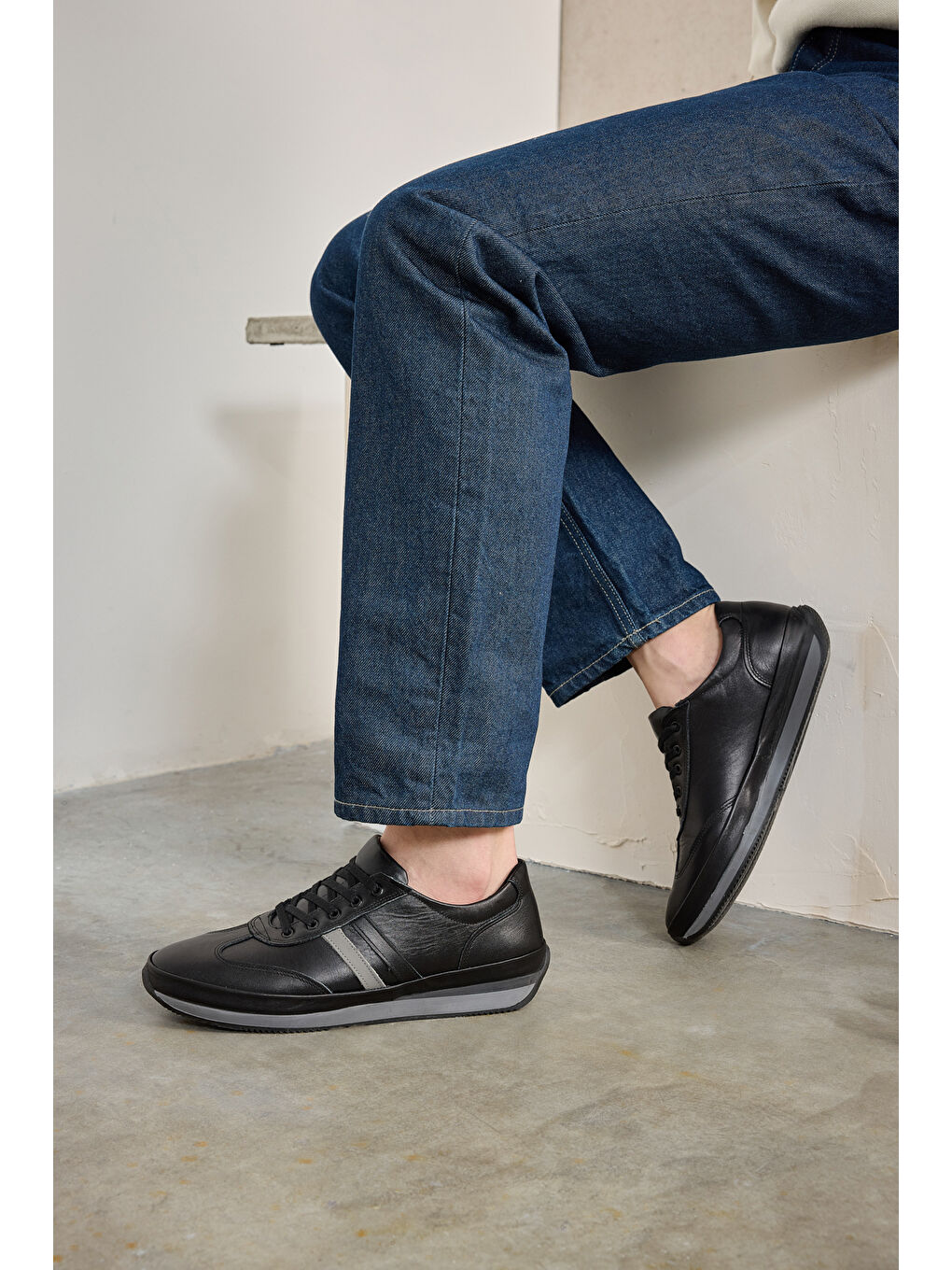 Ziya Ayakkabı Erkek Hakiki Deri Sneaker 143423Z78 Siyah