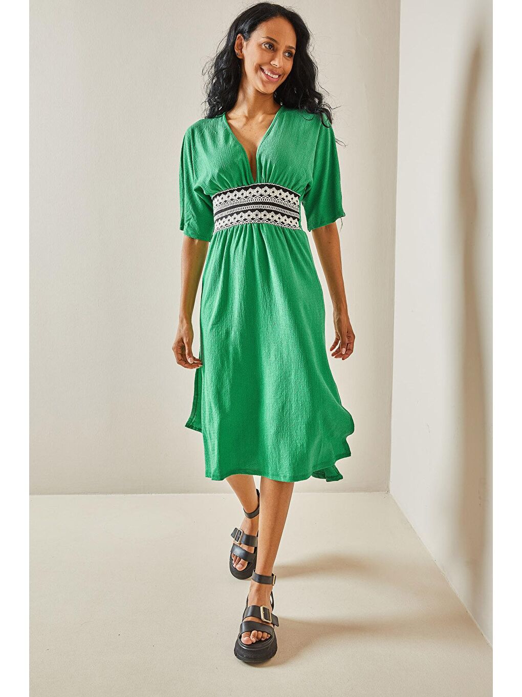 Yeşil Kemer Detaylı Dokulu Elbise 3YXK6-47403-08-1