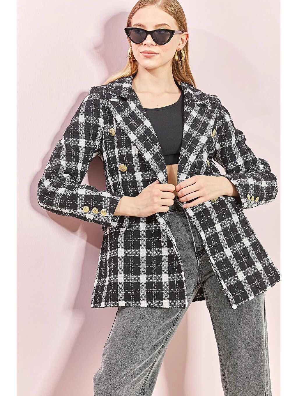 Siyah Kadın Ekose Desenli Altın Düğmeli Ceket