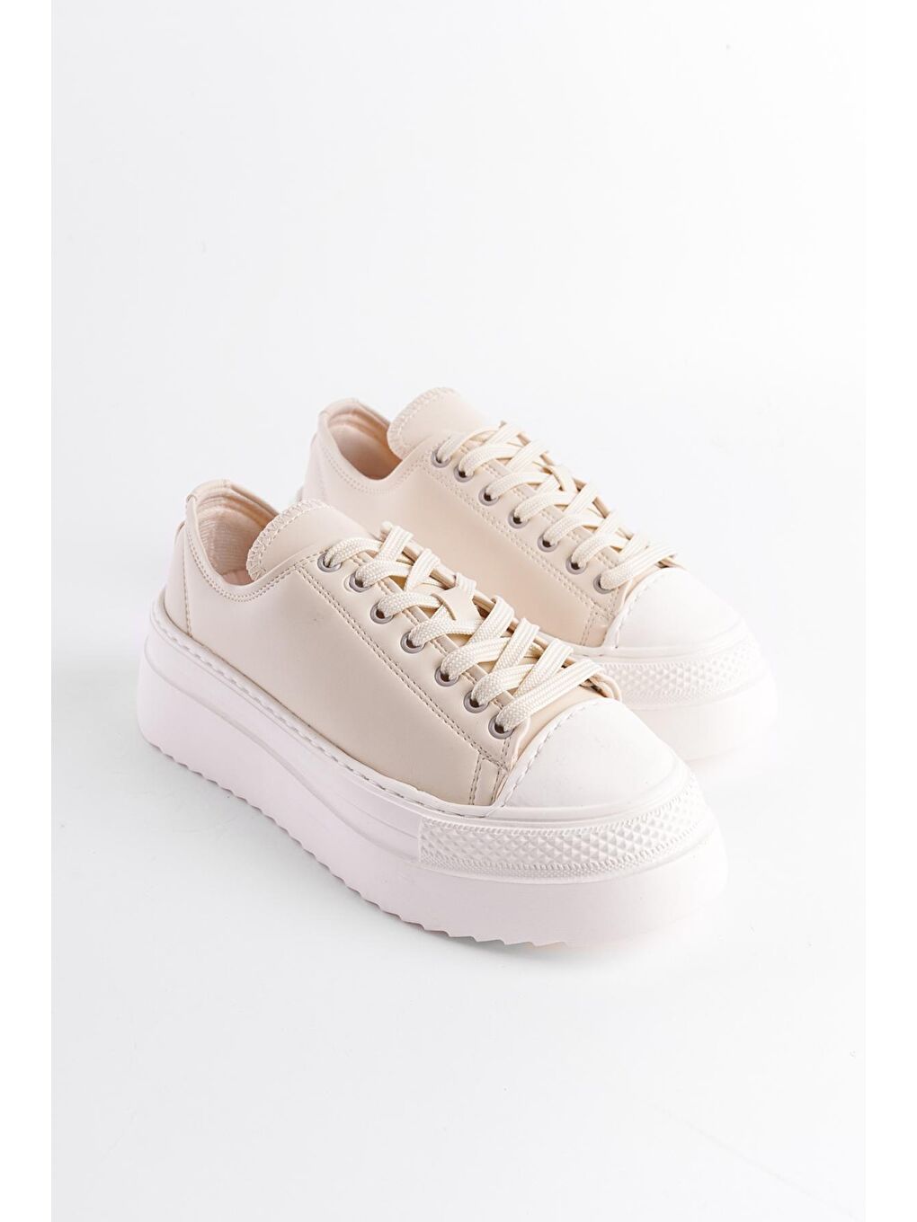 Ekru Bağcıklı Kadın Sneaker Spor Ayakkabı