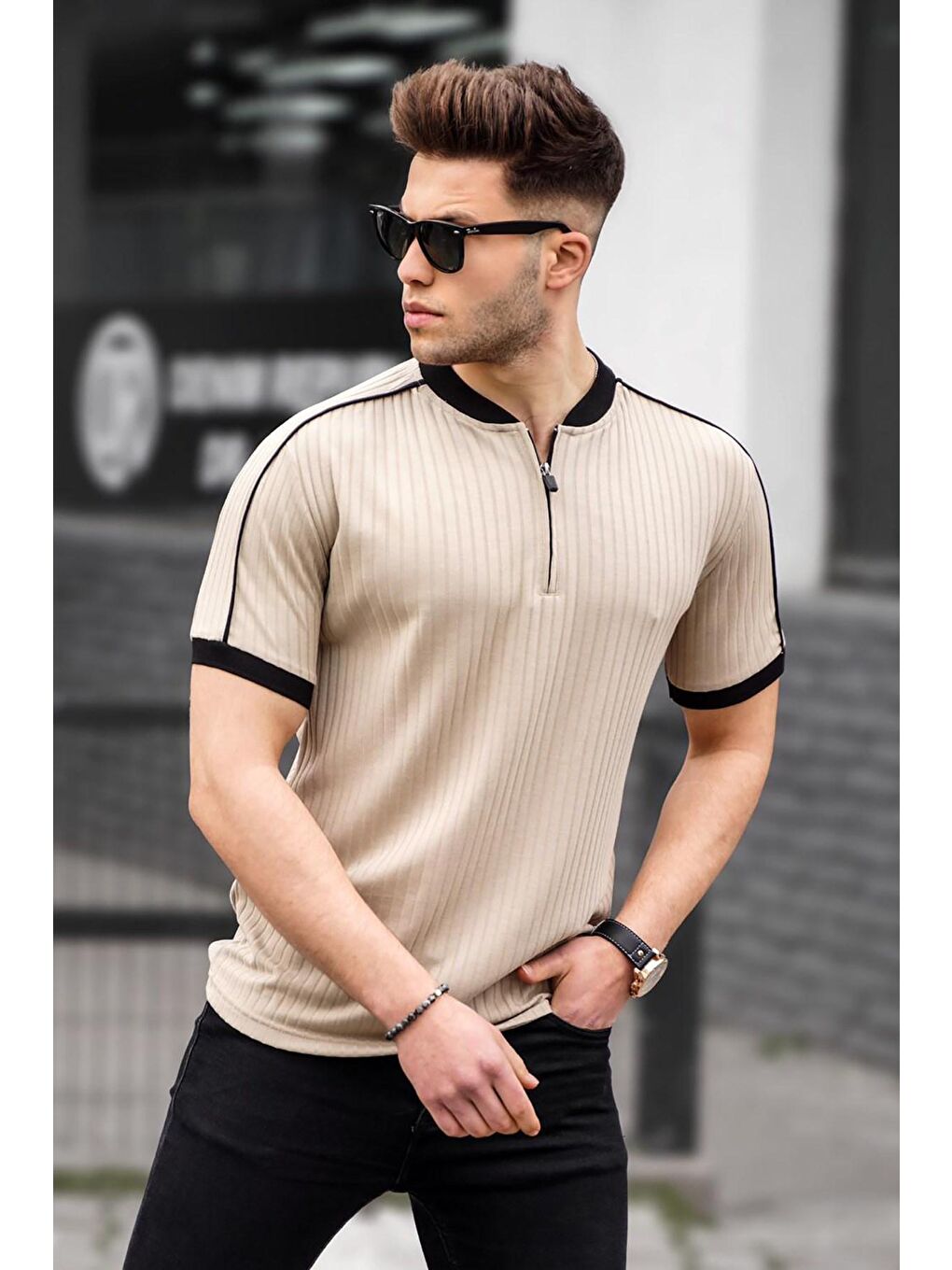 Bej Fermuar Yaka Erkek Penye Tişört