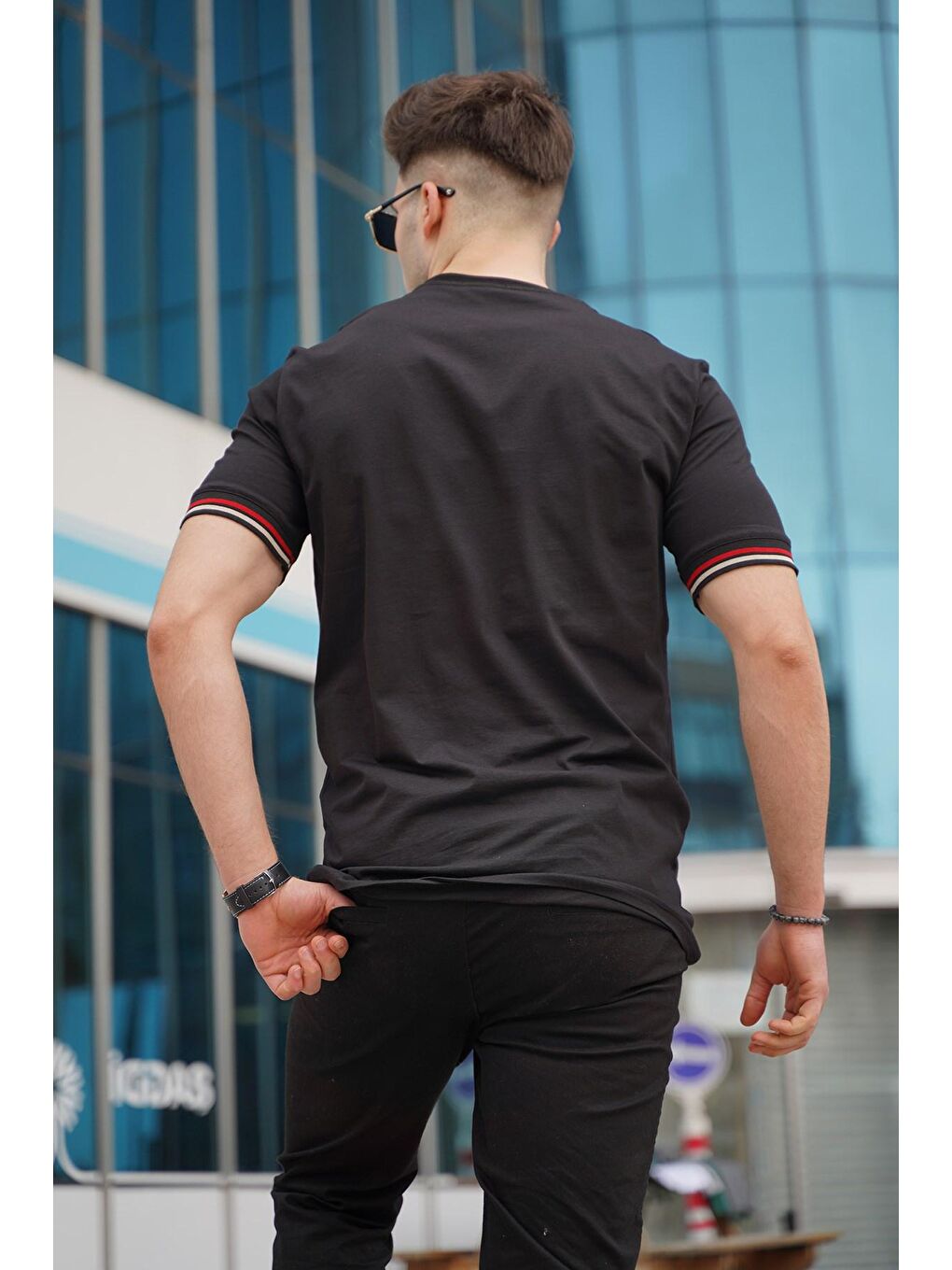 Siyah Basic Erkek Tişört-1