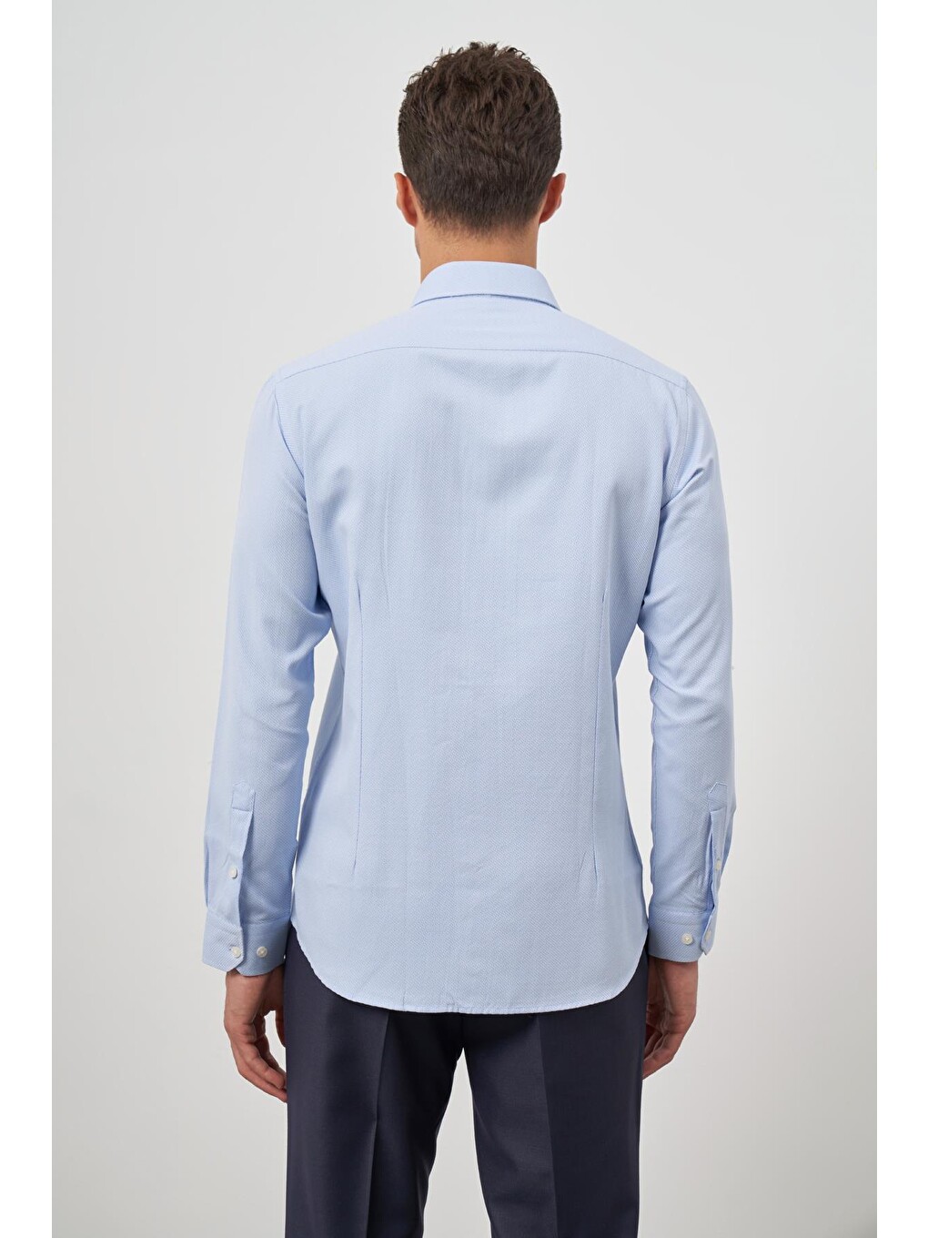Mavi Uzun Kol Kendinden Desenli Armürlü 032 Sert Yaka Classic Slim Fit Gömlek 1004245151-6