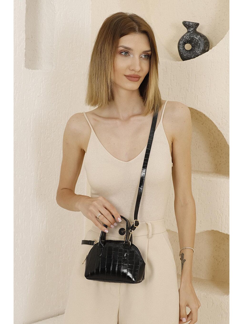 Siyah Mini Kroko Desenli Omuz Çantası-4