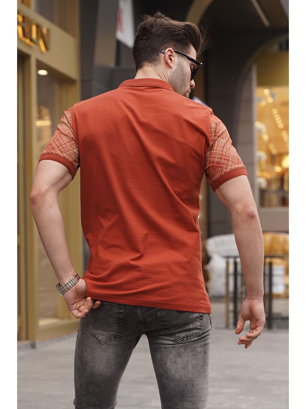 Kahverengi Kiremit Desenli Polo Yaka Erkek Tişört 6082-1