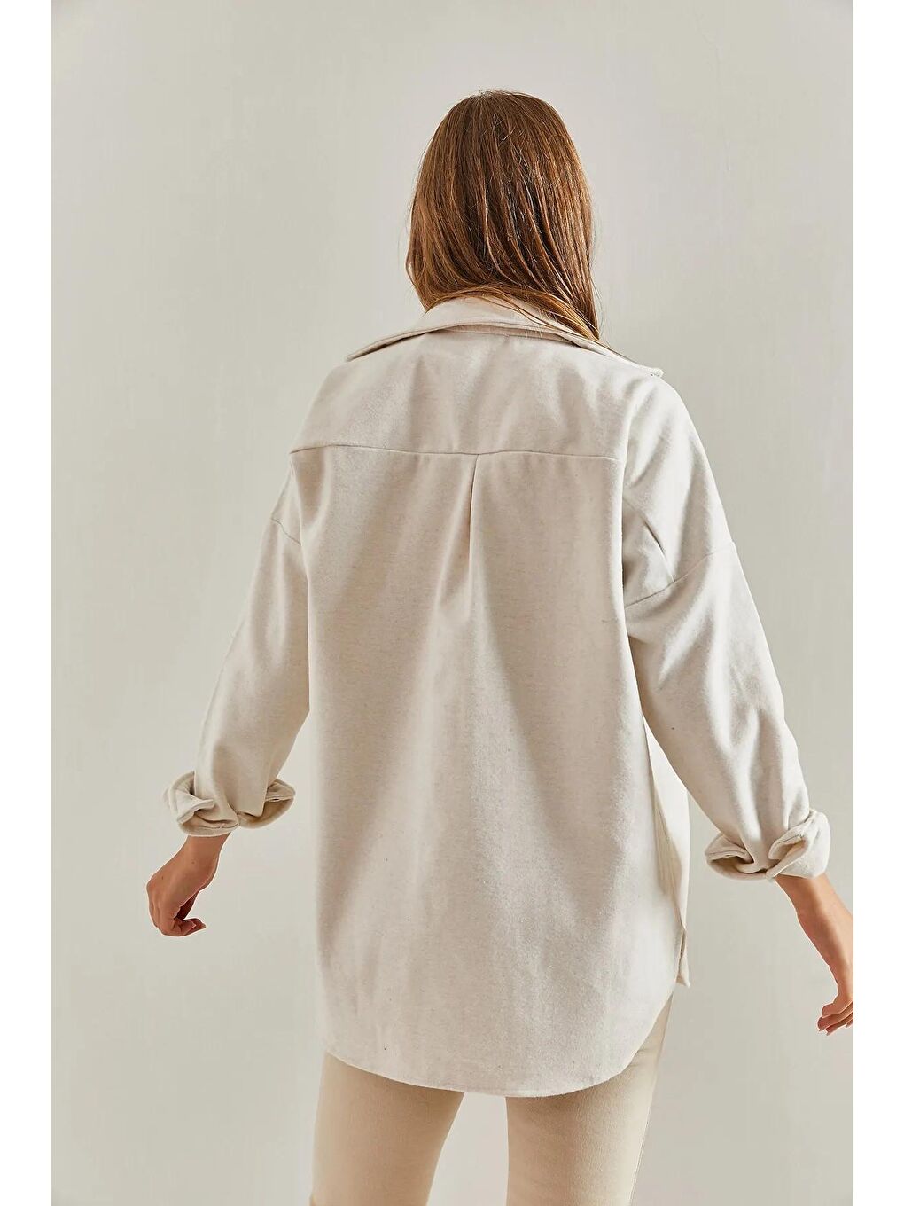 Bej Kadın Pul Payet Işlemeli Kaşe Gömlek-3