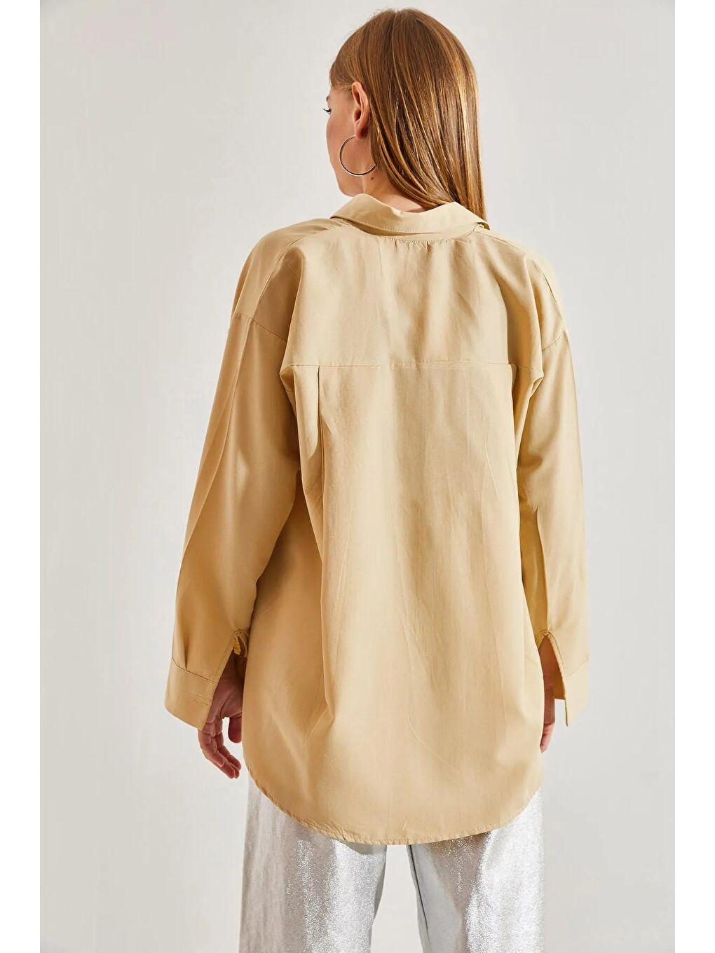 Bej Kadın Tek Cepli Taş İşlemeli Gömlek-1