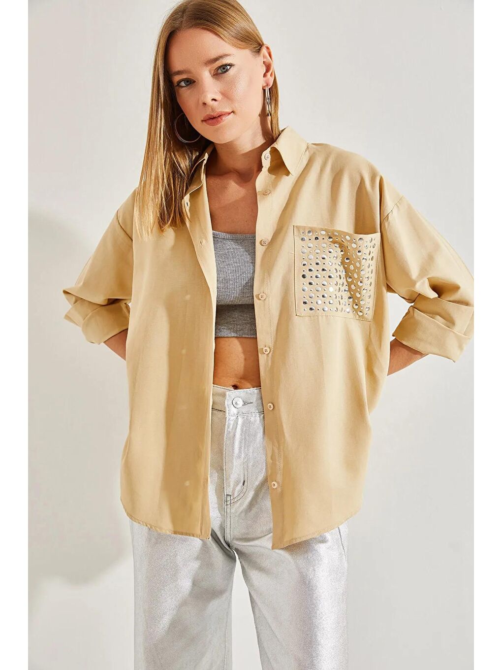 Bej Kadın Tek Cepli Taş İşlemeli Gömlek-4