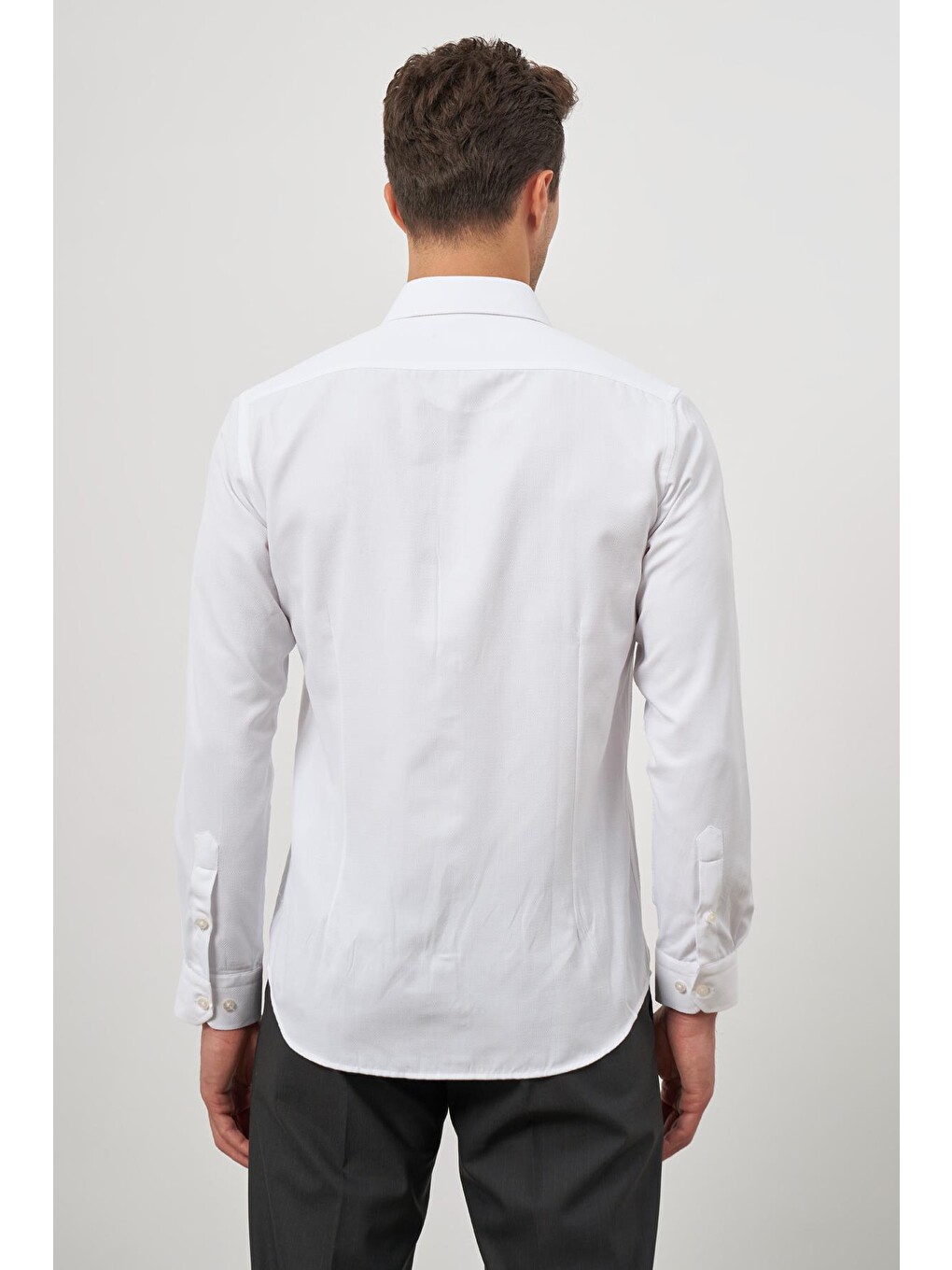 Beyaz Uzun Kol Armürlü 032 Sert Yaka Classic Slim Fit Gömlek 1004245152-6