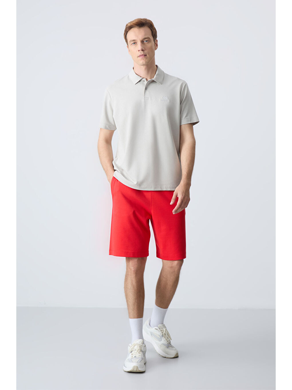 Kırmızı Fiesta Pamuklu Kalın Yumuşak Dokulu Standart Fit Basic Erkek Şort  - 81275