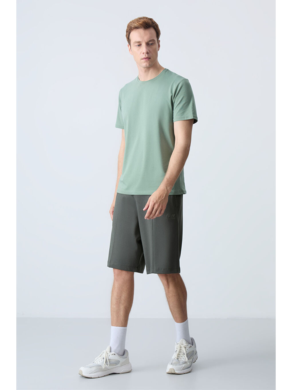 Haki Pamuklu Kalın Yumuşak Dokulu Standart  Fit Basic Erkek Şort  - 81277