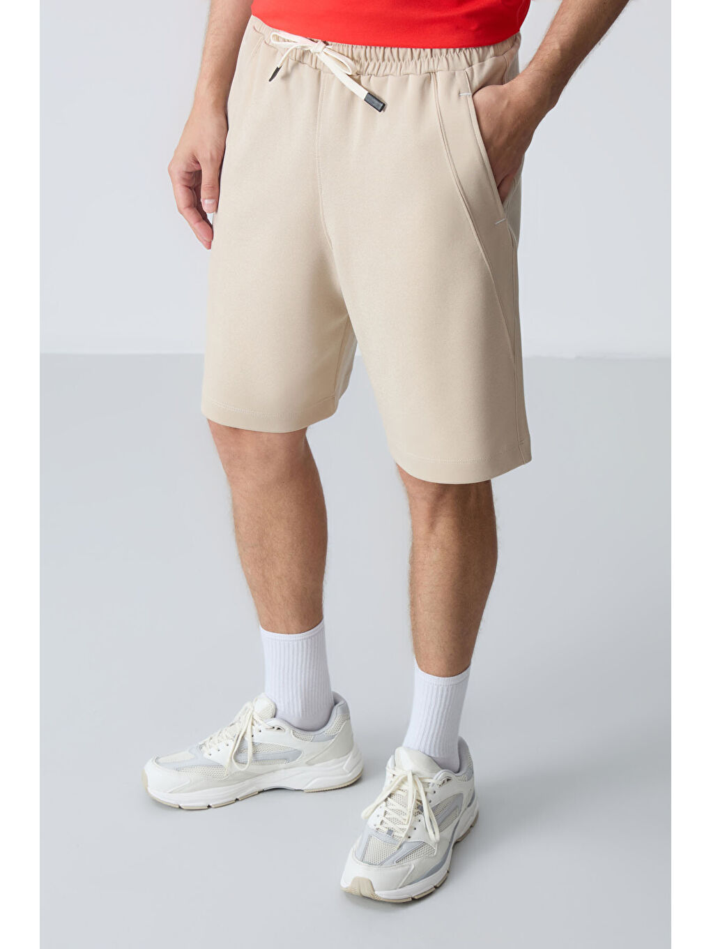 Bej Pamuklu Kalın Yumuşak Dokulu Standart Fit Basic Erkek Şort  - 81278-1
