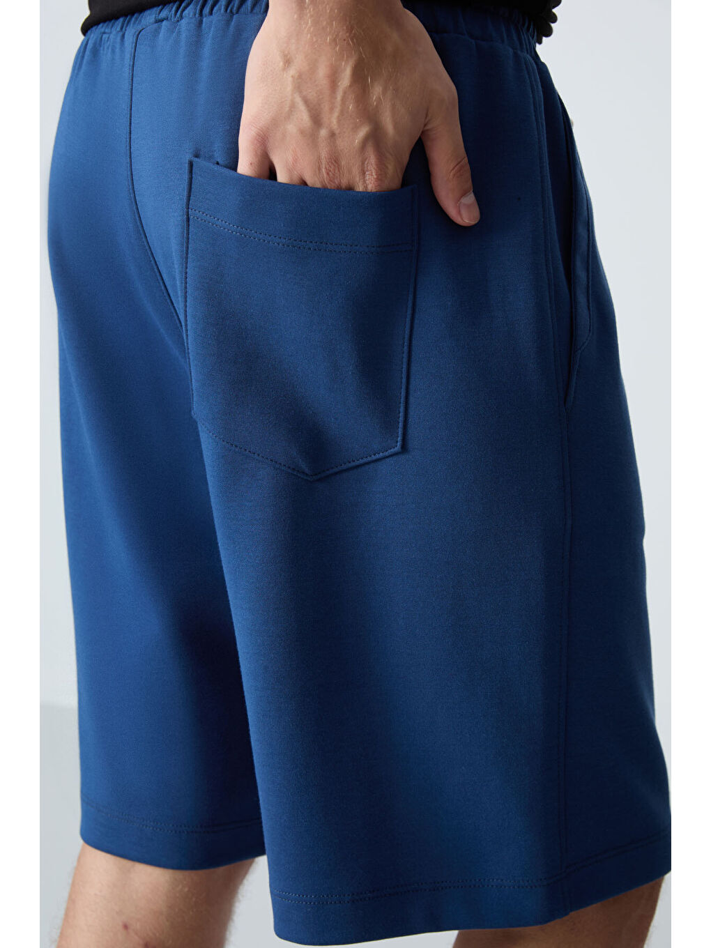 Lacivert Parlament Pamuklu Kalın Yumuşak Dokulu Standart Fit Basic Erkek Şort  - 81275-2