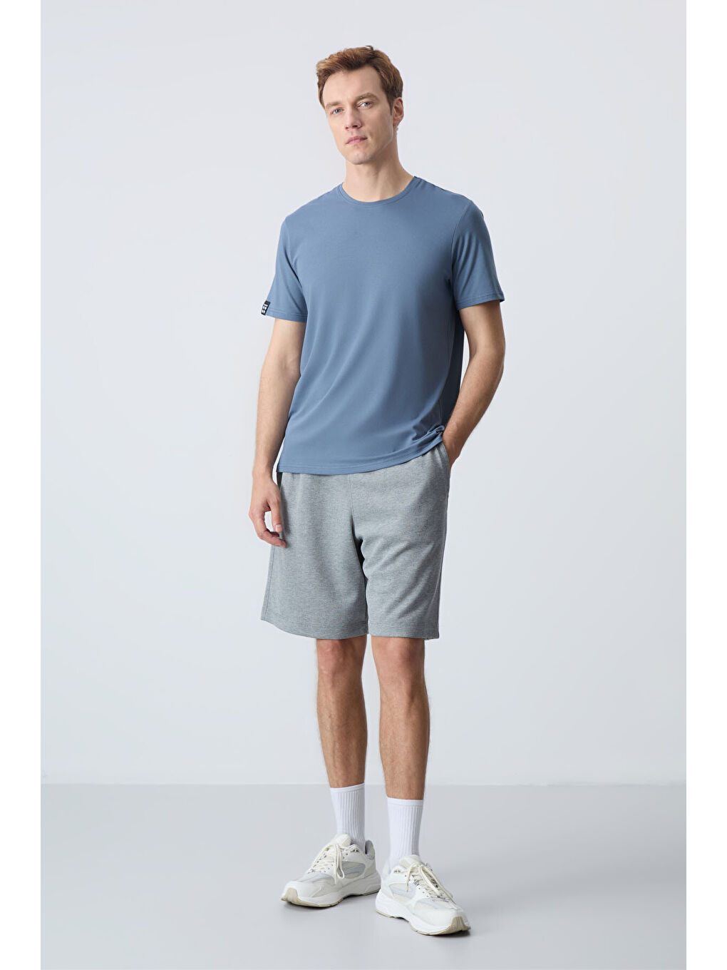 Gri Melanj Pamuklu Kalın Yumuşak Dokulu Standart Fit Basic Erkek Şort  - 81275-4