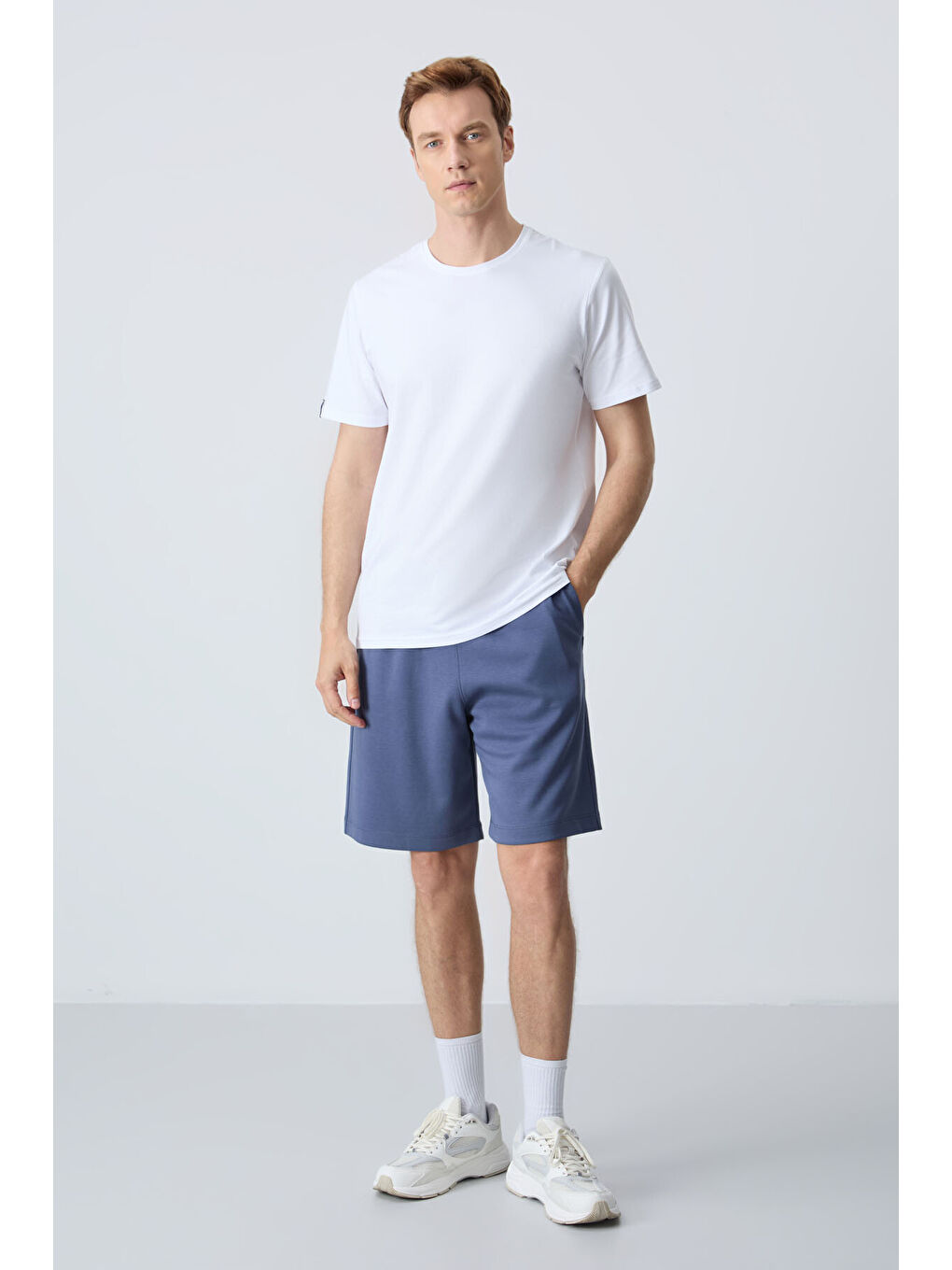 Petrol Pamuklu Kalın Yumuşak Dokulu Standart Fit Basic Erkek Şort  - 81275