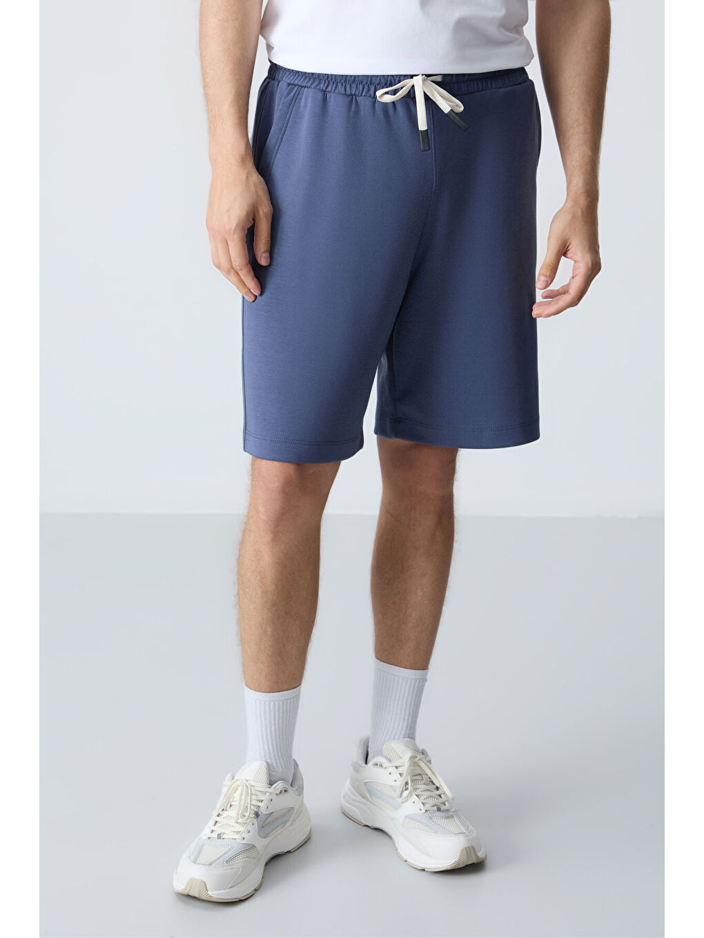 Petrol Pamuklu Kalın Yumuşak Dokulu Standart Fit Basic Erkek Şort  - 81275-3