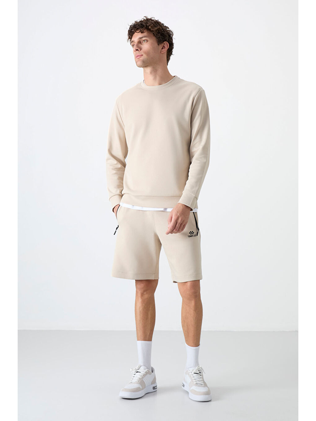 Bej Gizli Fermuar Arka Cepli Bağcıklı Standart Kalıp Erkek Şort - 81136-2