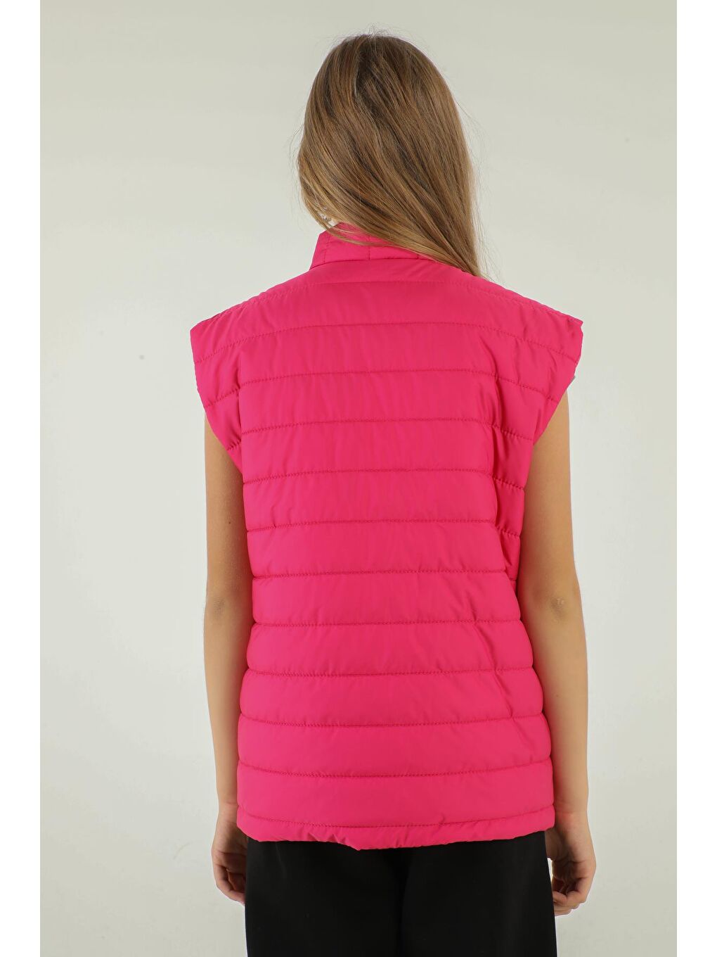 Fuşya Dik Yaka Fermuar Çift Cep Detaylı Kız Yelek-2