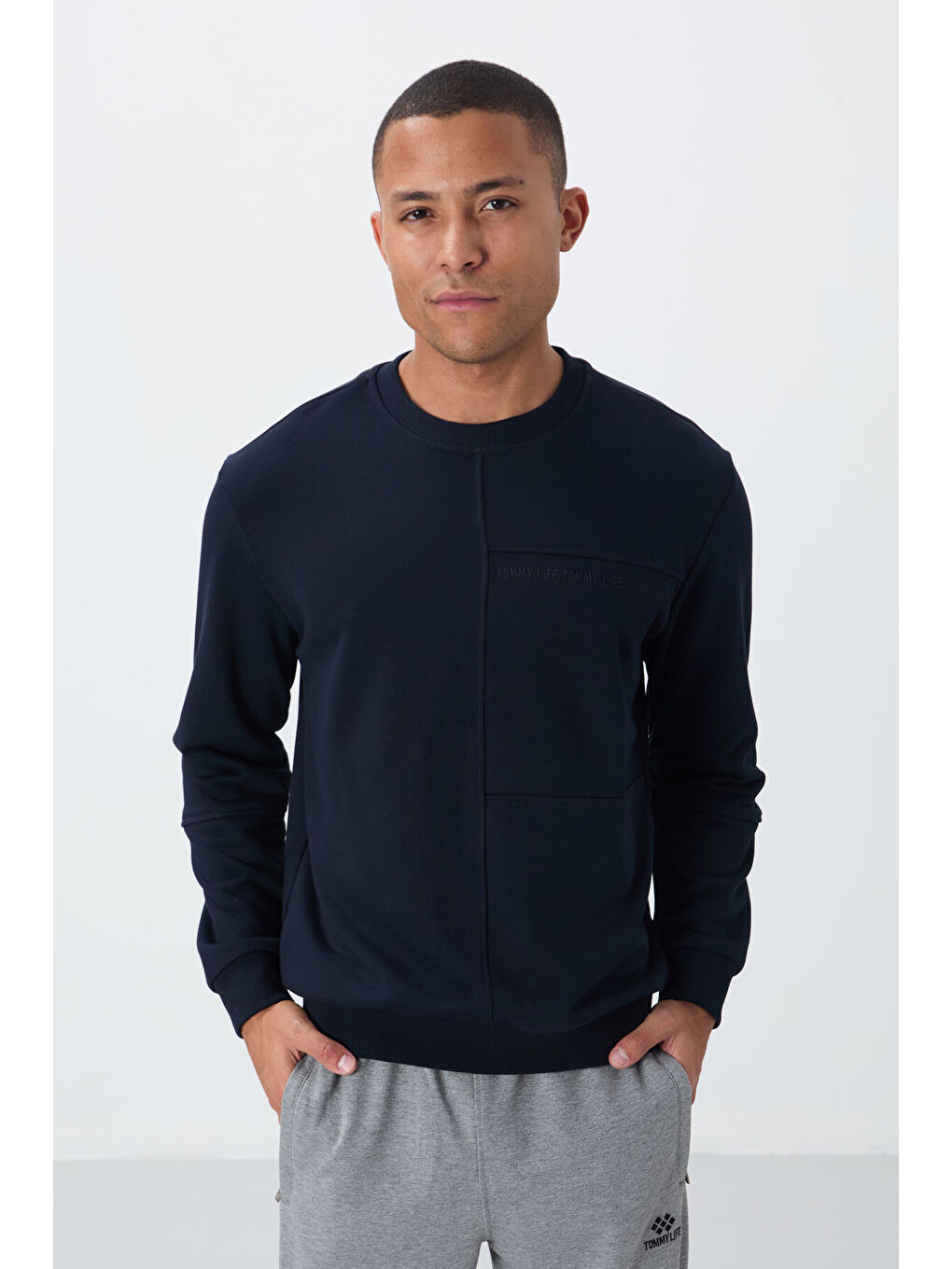 Lacivert Kompakt Pamuklu Kalın Pürüzsüz Dokulu O Yaka Standart Fit Erkek Sweatshirt -88405-3