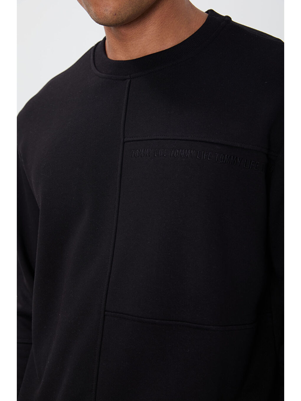 Siyah Kompakt Pamuklu Kalın Pürüzsüz Dokulu O Yaka Standart Fit Erkek Sweatshirt -88405-2